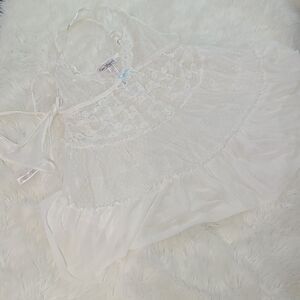 Nwot Linea Donatella white lace lingerie set